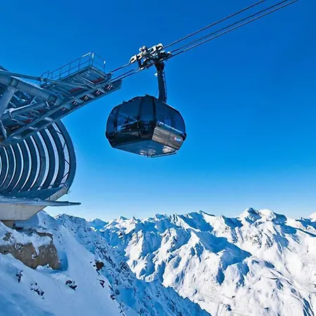 Vizensn Living ゲストハウス 3*