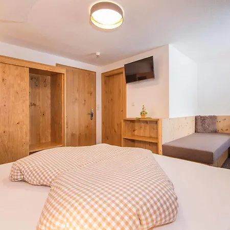 Vizensn Living 3*